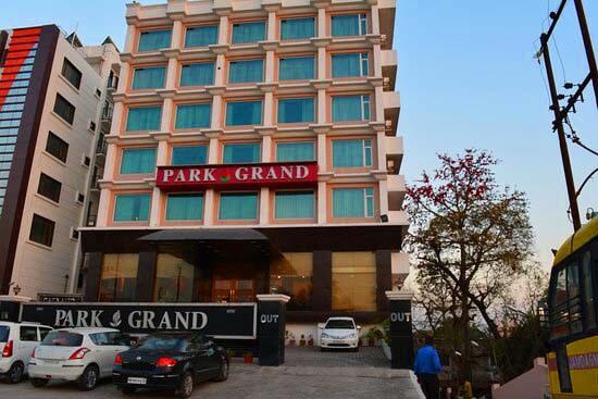 Hotel Park Grand Haridwar - 4-Star Garden Hotel