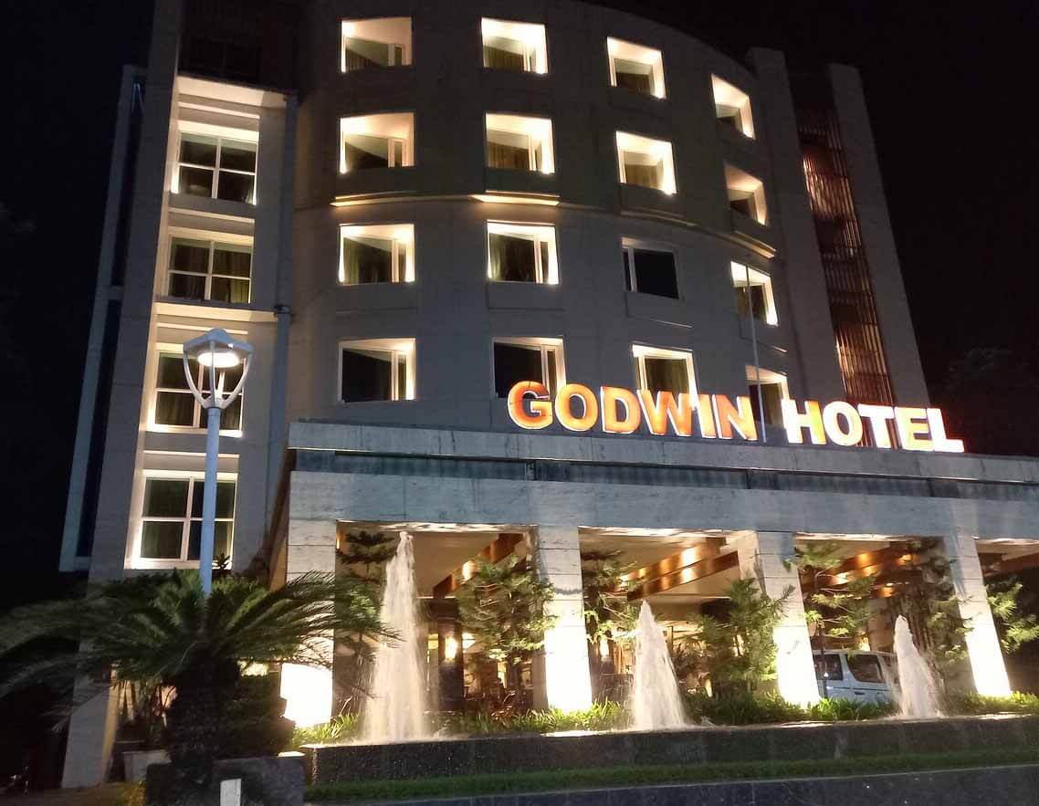 Hotel Godwin Haridwar - 5-Star Contemporary Luxury