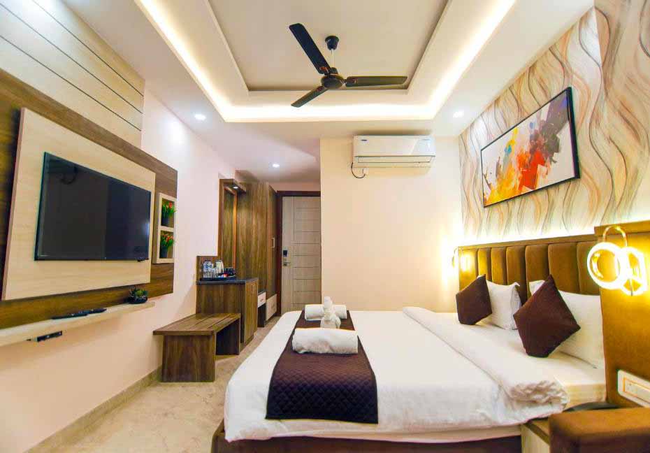 Hotel Business Center